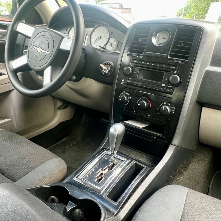 Chrysler 300C 2007 год Рыбница Рыбница - изображение 6