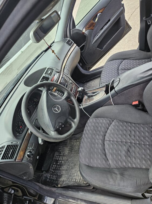 Mercedes E-Class 2004 год Каушаны Каушаны - изображение 5