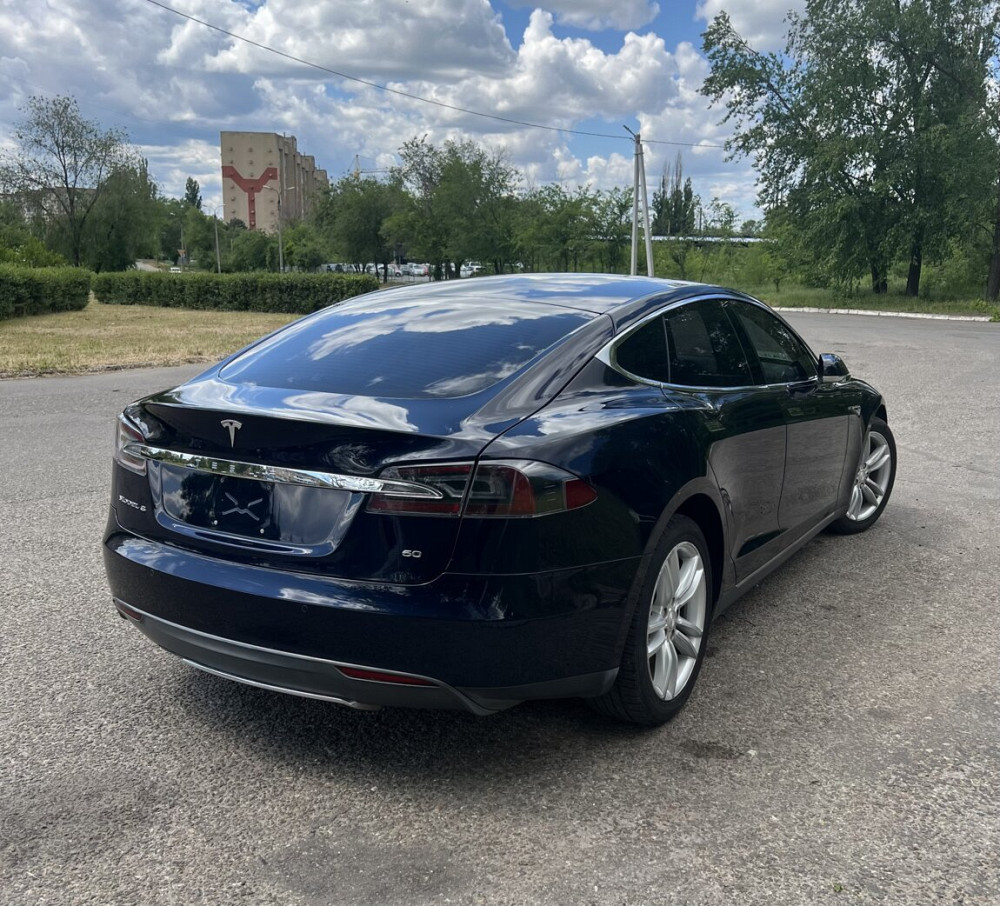 Tesla Model S 2014 an Anenii Noi Anenii Noi - fotografie 3