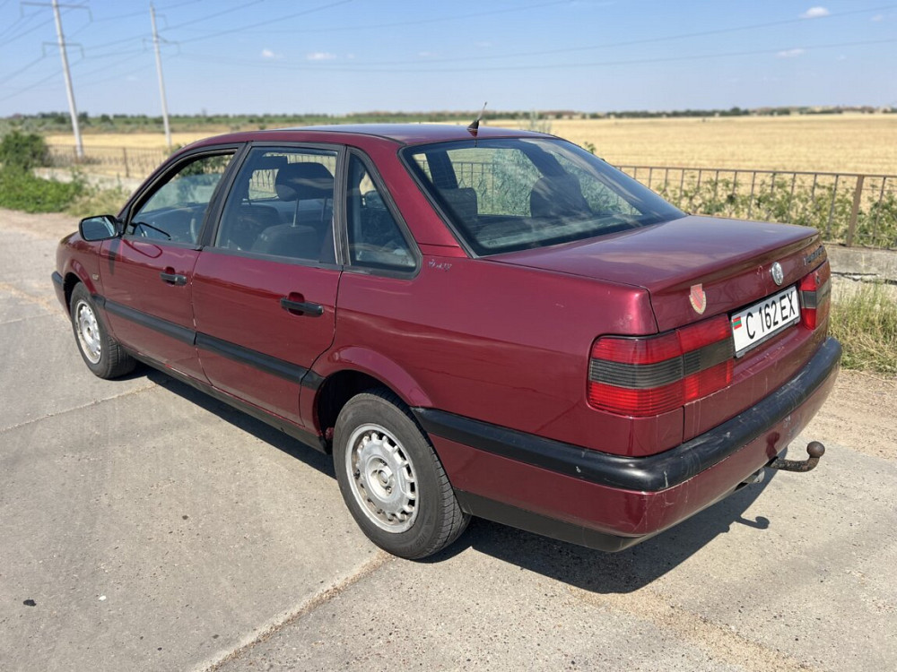 Volkswagen Passat 1994 год Тирасполь Тирасполь - изображение 4