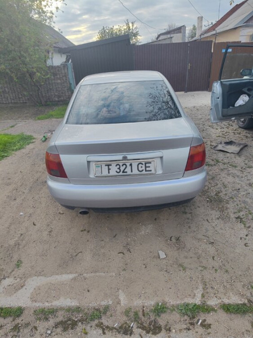 Audi A4 1992 год Тирасполь Тирасполь - изображение 2