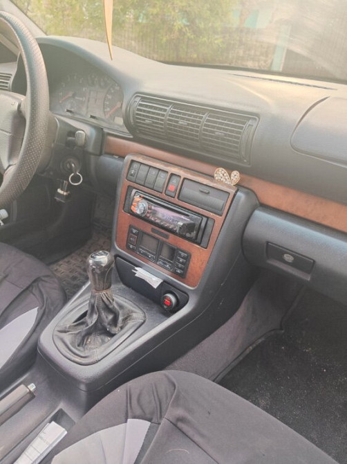 Audi A4 1992 год Тирасполь Тирасполь - изображение 6