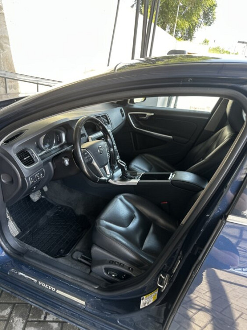 Volvo S60 2015 год Кишинёв Кишинёв - изображение 5
