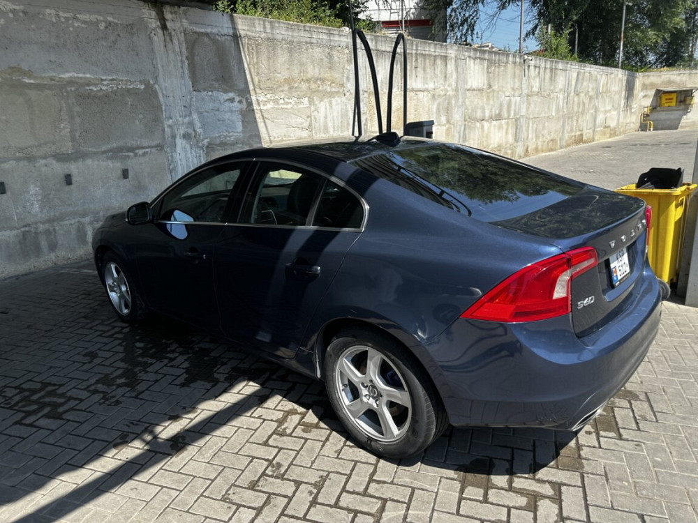 Volvo S60 2015 год Кишинёв Кишинёв - изображение 3
