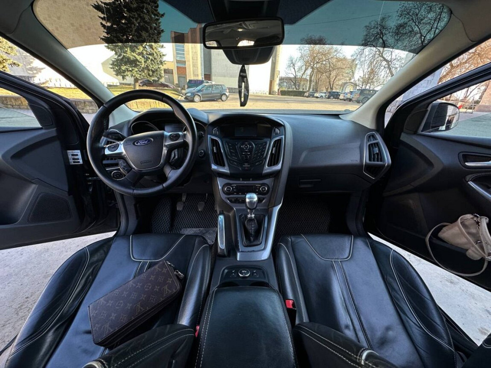 Ford Focus 2012 год Тирасполь Тирасполь - изображение 2