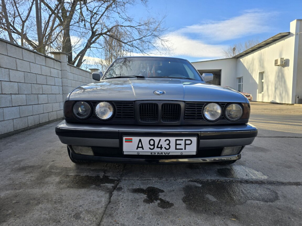 BMW 5 Series 1992 год Бендеры Бендеры - изображение 2