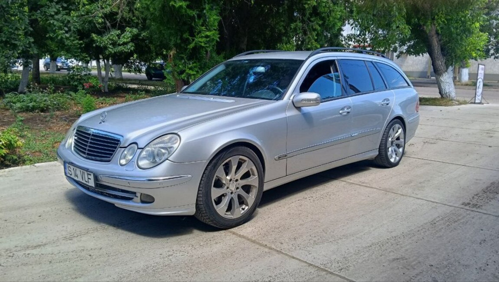 Mercedes E-Class 2004 год Суклея Суклея - изображение 1