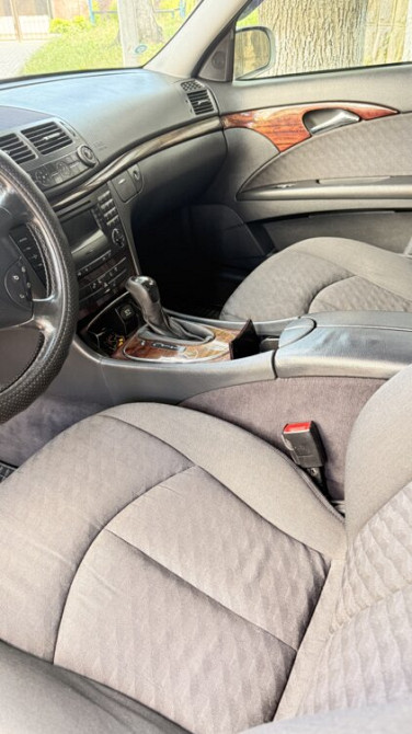 Mercedes E-Class 2004 год Тирасполь Тирасполь - изображение 9