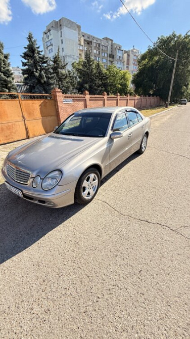 Mercedes E-Class 2004 год Тирасполь Тирасполь - изображение 1