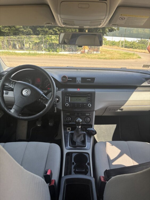 Volkswagen Passat 2005 год Днестровск Днестровск - изображение 3