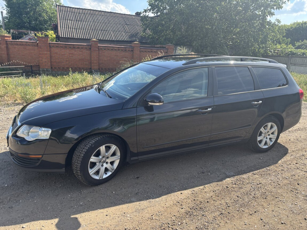 Volkswagen Passat 2005 год Днестровск Днестровск - изображение 4