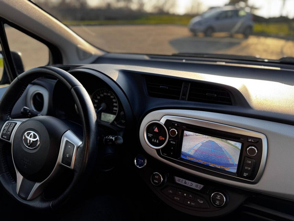 Toyota Yaris 2012 год Тирасполь Тирасполь - изображение 1