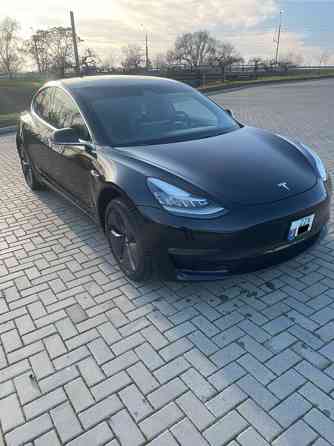 Tesla Model 3 2018 год Бендеры Бендеры