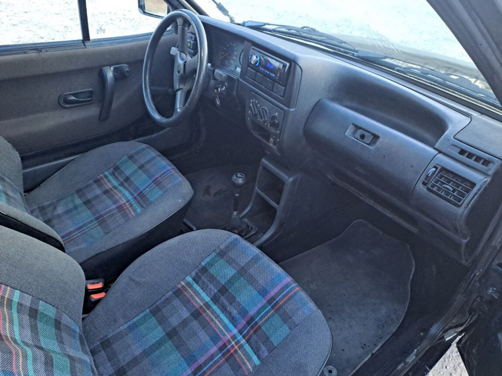 Volkswagen Polo 1993 an Bălţi Bălţi - fotografie 9