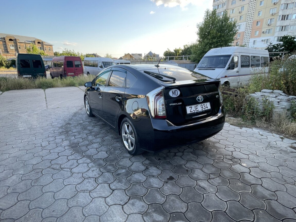 Toyota Prius 2013 год Тирасполь Тирасполь - изображение 4