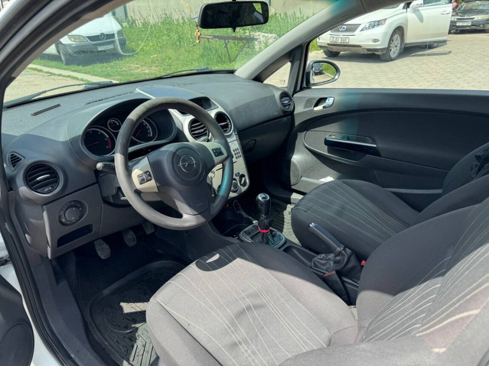 Opel Corsa 2008 год Тирасполь Тирасполь - изображение 6
