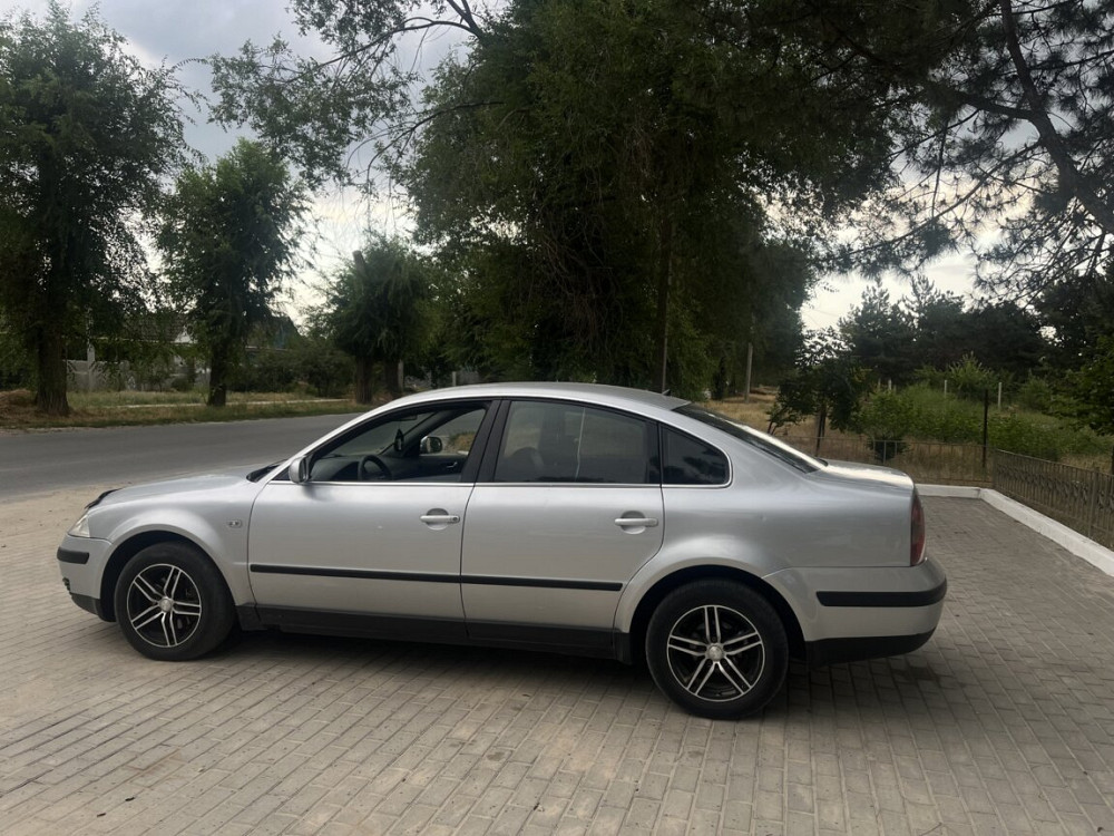 Volkswagen Passat 2002 год Дубоссары Дубоссары - изображение 5