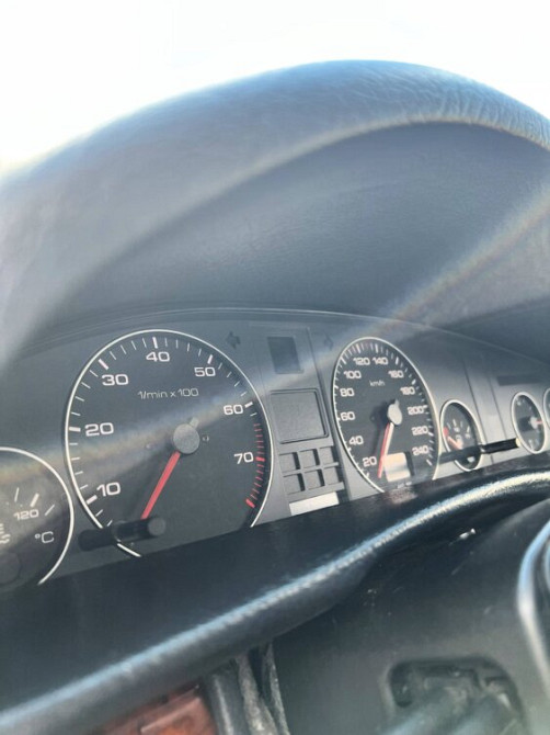 Audi A6 1995 год Каменка Каменка - изображение 9