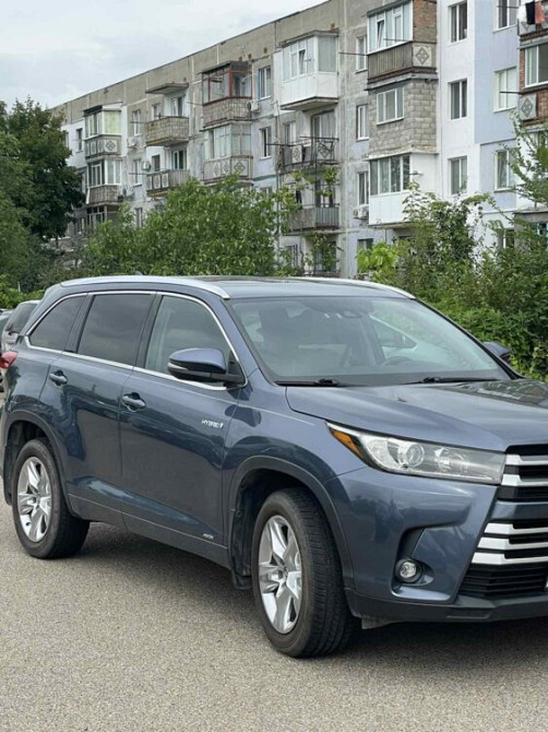 Toyota Highlander 2018 год Слободзея Слободзея - изображение 4