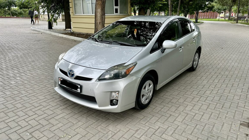 Toyota Prius 2010 год Тирасполь Тирасполь - изображение 3