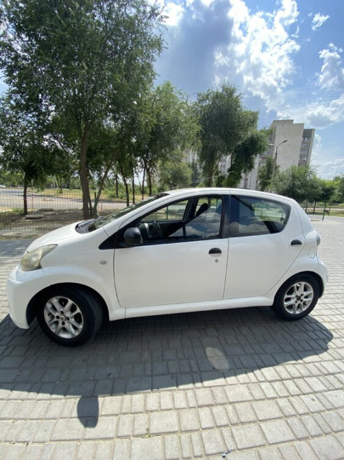 Toyota Aygo 2013 год Тирасполь Тирасполь - изображение 6