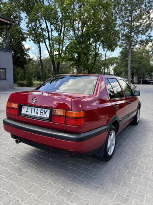 Volkswagen Vento 1995 год Тирасполь Тирасполь - изображение 4
