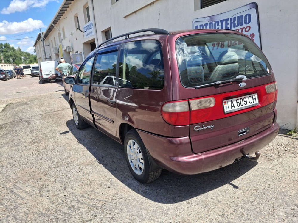 Ford Galaxy 1995 год Тирасполь Тирасполь - изображение 4