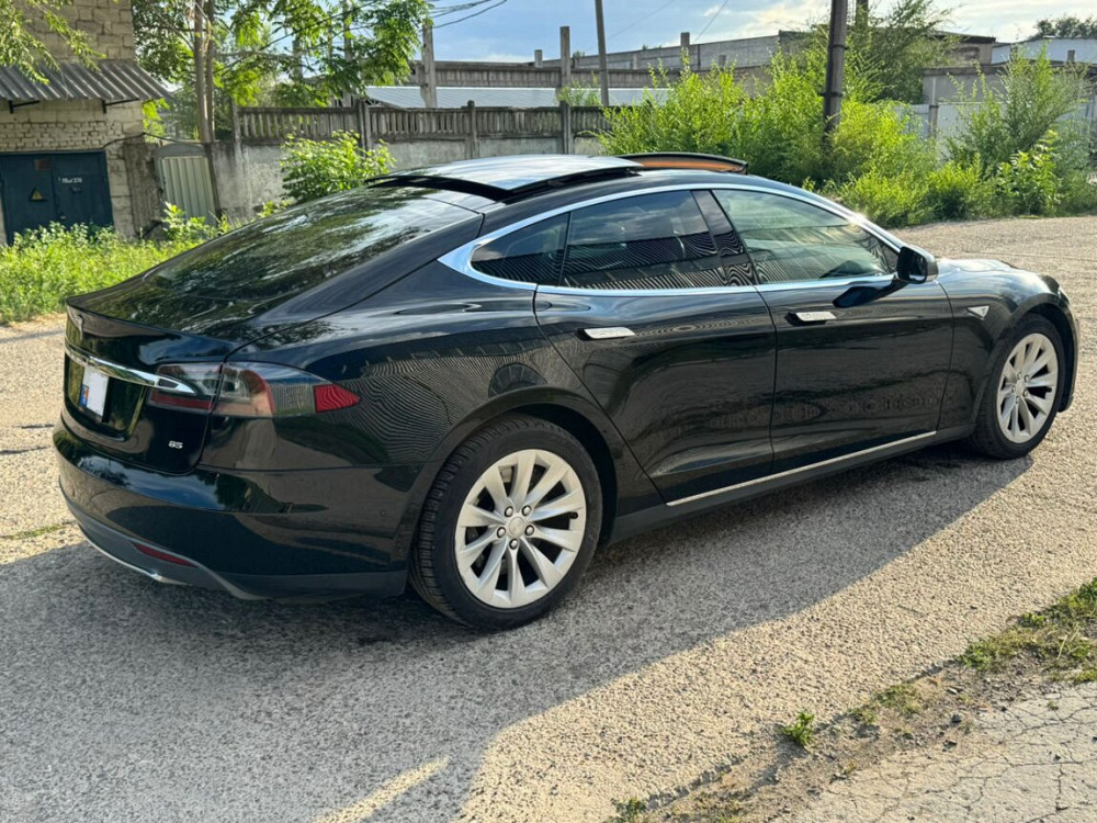 Tesla Model S 2015 год Тирасполь Тирасполь - изображение 3
