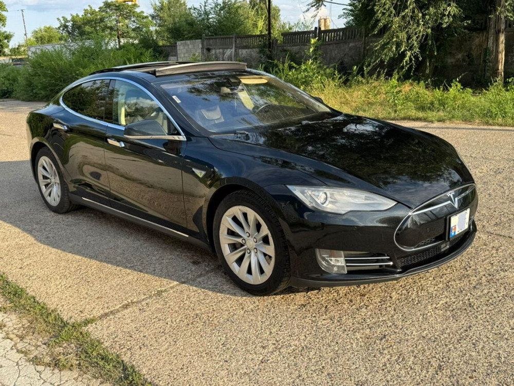 Tesla Model S 2015 год Тирасполь Тирасполь - изображение 2