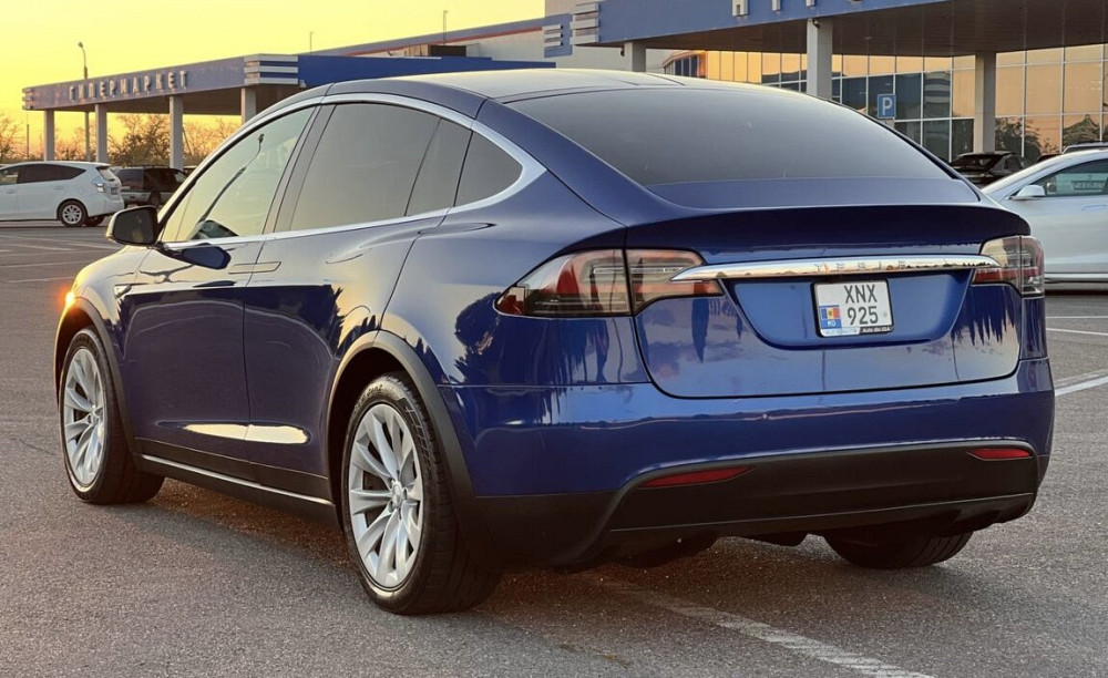 Tesla Model X 2017 год Тирасполь Тирасполь - изображение 6