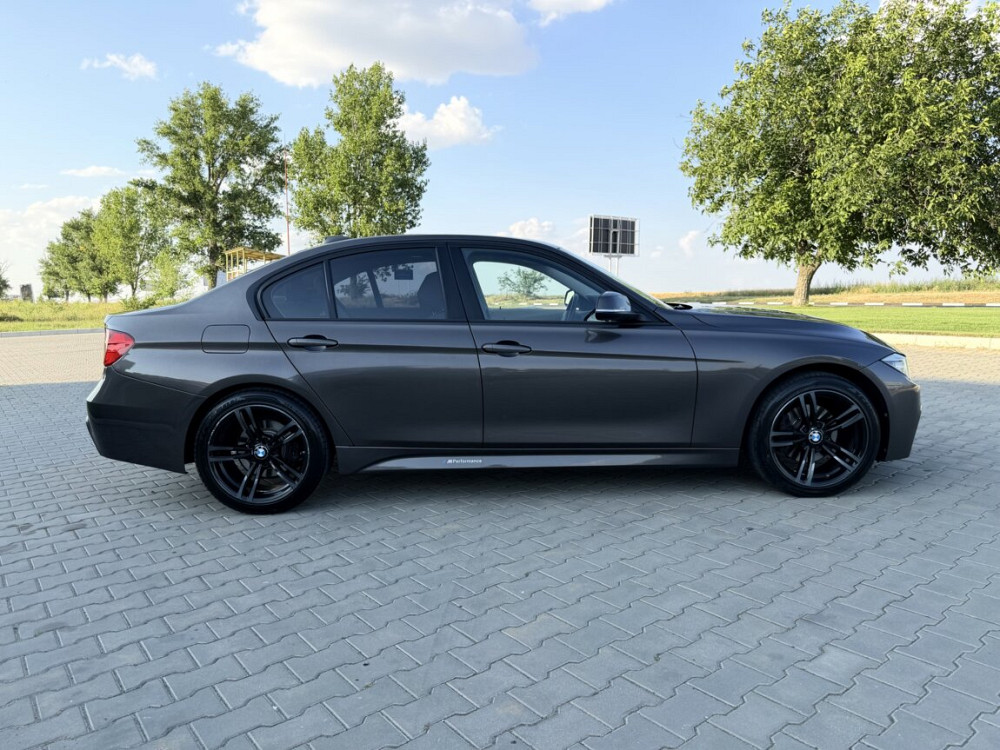 BMW 3 Series 2014 год Тирасполь Тирасполь - изображение 4