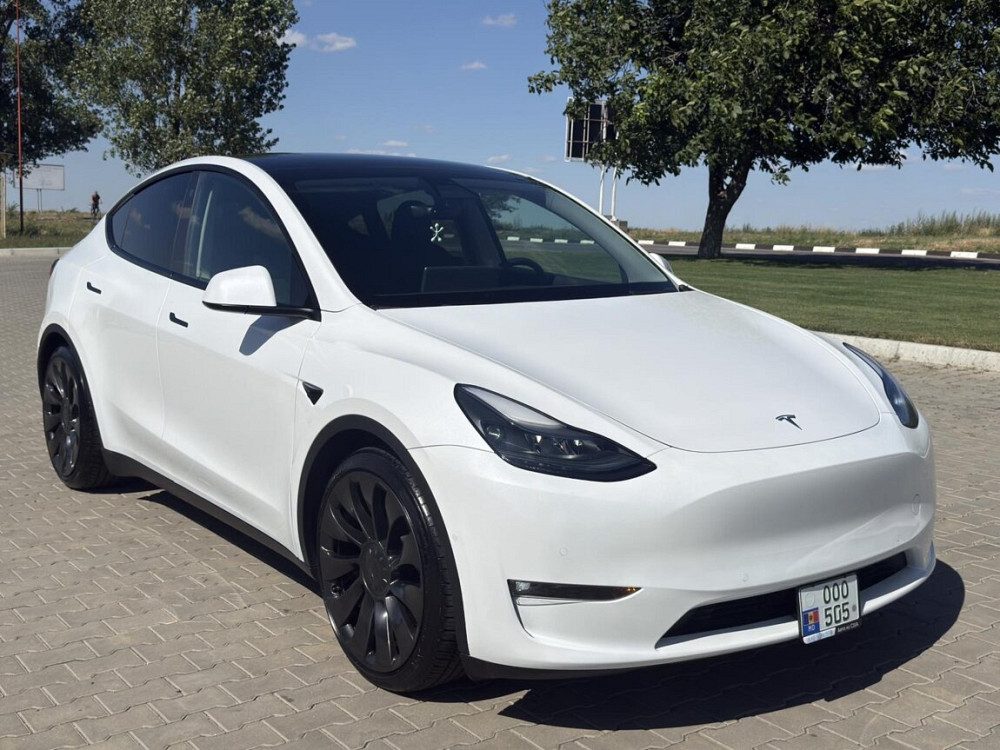 Tesla Model Y 2022 год Тирасполь Тирасполь - изображение 3