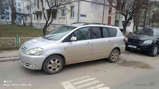 Toyota Avensis Verso 2003 год Рыбница Рыбница