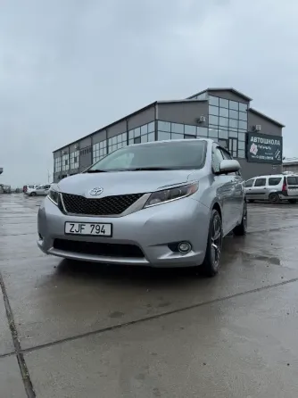 Toyota Sienna 2015 год Тирасполь Тирасполь