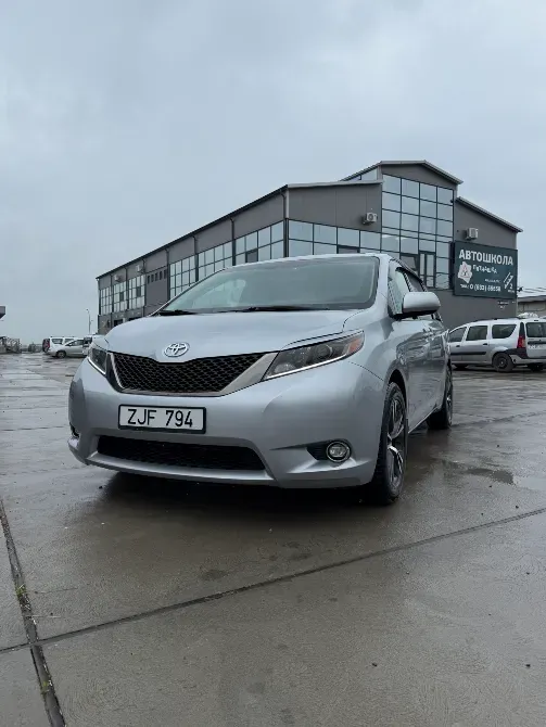 Toyota Sienna 2015 год Тирасполь Тирасполь - изображение 3
