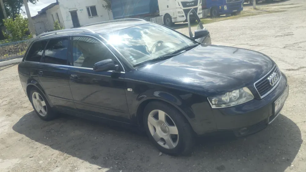 Audi A4 2004 год Рыбница Рыбница - изображение 7