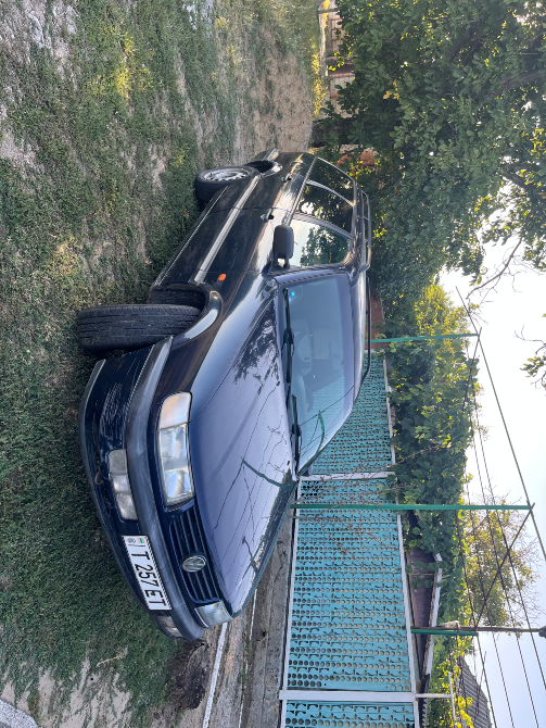 Volkswagen Passat 1994 год Ближний Хутор Ближний Хутор - изображение 4