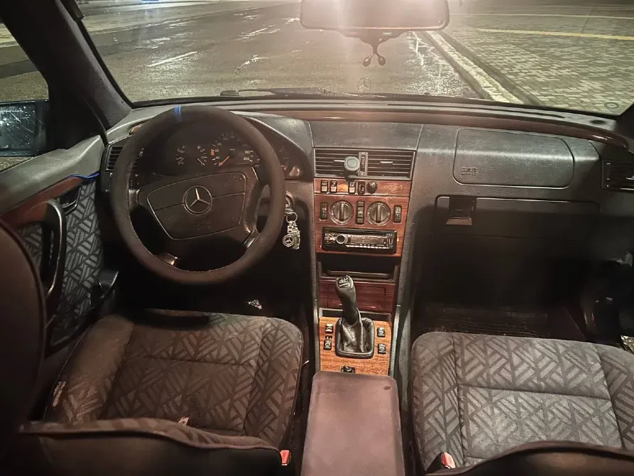 Mercedes C-Class 1994 год Тирасполь Тирасполь - изображение 5