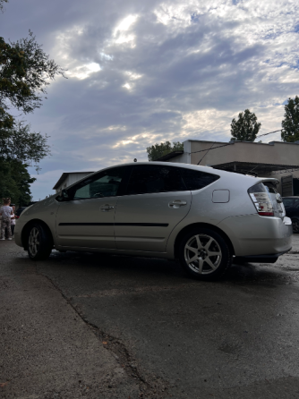 Toyota Prius 2003 год Бендеры Бендеры