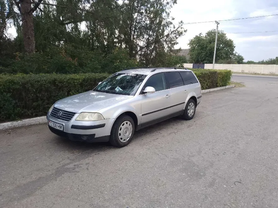 Volkswagen Passat 2004 год Слободзея Слободзея - изображение 3