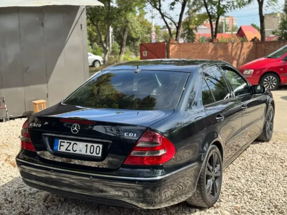 Mercedes E-Class 2004 год Тирасполь Тирасполь