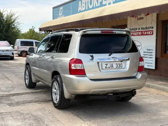 Toyota Highlander 2005 год Бендеры Бендеры