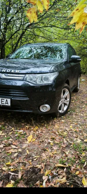 Mitsubishi Outlander 2012 год Бендеры Бендеры - изображение 4
