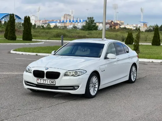 BMW 5 Series 2012 год Тирасполь Tiraspol