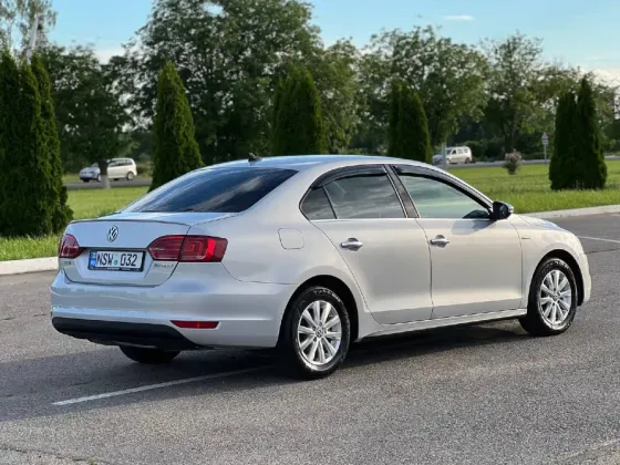 Volkswagen Jetta 2013 год Тирасполь Тирасполь