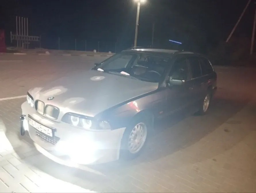 BMW 5 Series 1998 год Тирасполь Tiraspol - fotografie 3