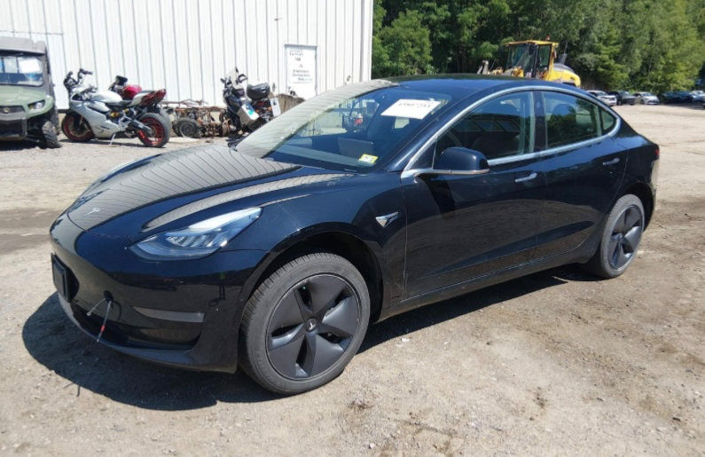 Tesla Model 3 2019 год Тирасполь Тирасполь - изображение 1