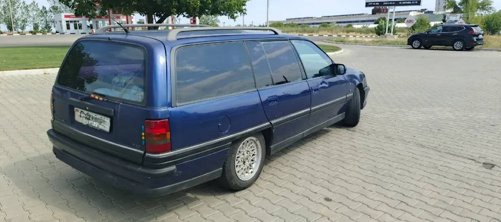 Opel Omega 1991 год Тирасполь Тирасполь - изображение 4