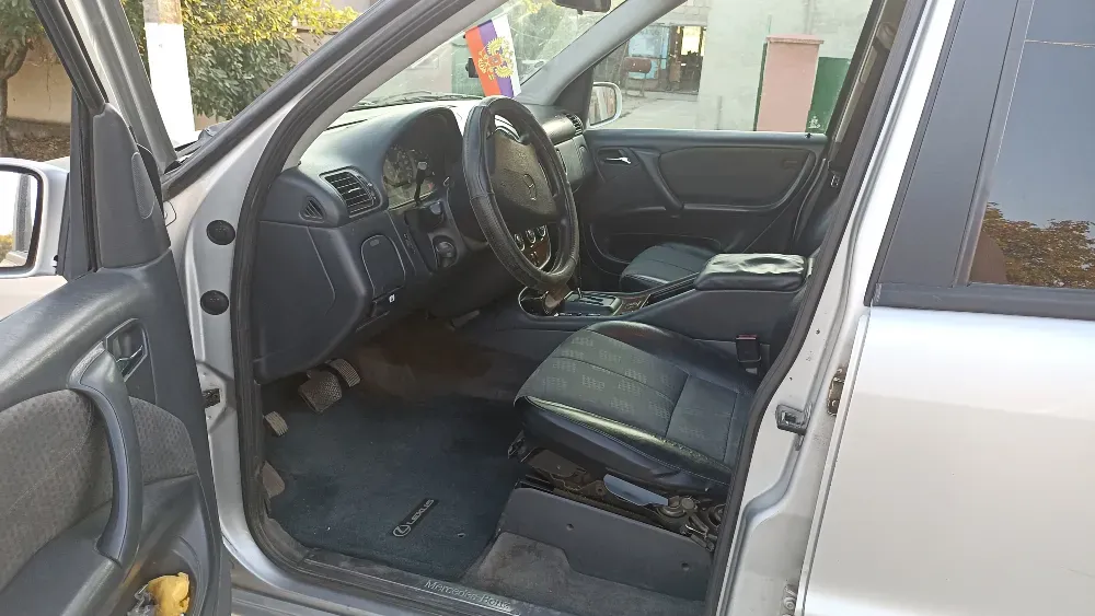 Mercedes M-Class 2002 год Тирасполь Тирасполь - изображение 2