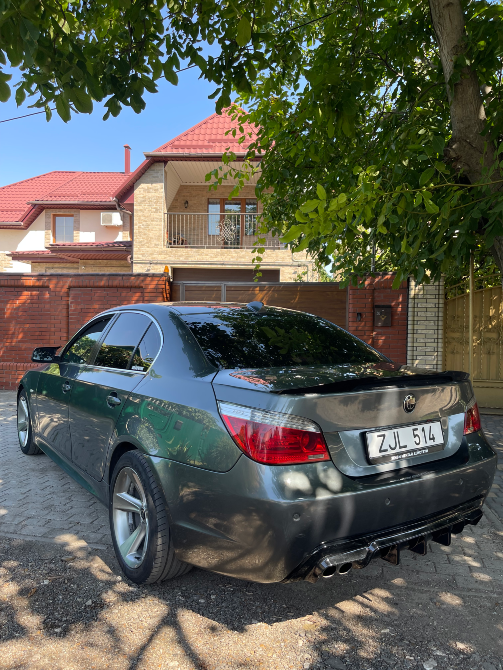 BMW 5 Series 2004 год Тирасполь Тирасполь - изображение 4
